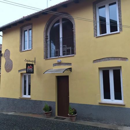 Il fienile b&b Stazzano Exterior foto